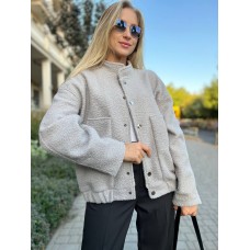 Нереально крутой бомбер на кнопках воротник стойка большие карманы серый