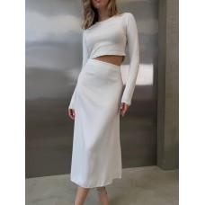 Шелковая юбка в длине миди А-силуэта молочный