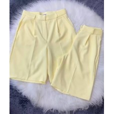 Шорты бермуды со стрелками (костюмка) лимон