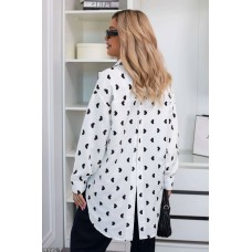 Шелковистая рубашка с разрезом на спине на пуговицах принт сердечки-молочный