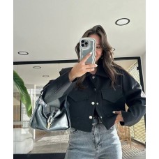 Бомбер на пуговицах с карманами из кашемира на подкладке черный