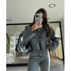 Бомбер на пуговицах с карманами из кашемира на подкладке серый