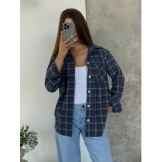 Яркая рубашка в клетку из легкой ткани джинс