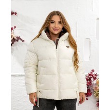 Женский пуховик-куртка на молнии с карманами молоко