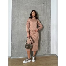 Костюм (удлиненная юбка + кофта на молнии) капучино