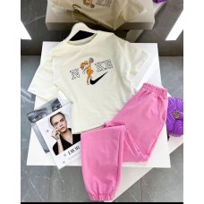 Невероятный спортивный костюм футболка + шорты розовый+белый