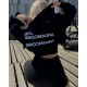 Стильная кофта с принтом на спине трехнитка на флисе манжеты рибана черный