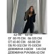 и велюровый комбинезон беж
