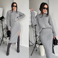 Вязаный теплый костюм (кофта оверсайз+юбка прямого кроя длной миди с разрезом)  серо-стальной