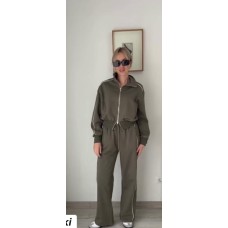 Теплый костюм с контрастным кантом (кофта на молнии+брюки прямого кроя) хаки