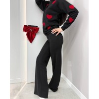 Теплый уютный костюм из ангоры (свободные брюки+кофточка принт сердечки) черный