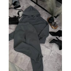 Теплый костюм из трехнитки на флисе (худи с карманом+капюшоном+брюки с манжетой по низу) графит
