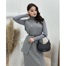 Теплый костюм из ангоры (жилет на запах+прямая юбка длиной миди) серый
