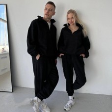 Спортивный костюм из флиса (кофта воротник стойка на молнии+брюки с резинкой по низу) черный