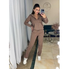Спортивный костюм Кофта свободного кроя с капюшоном и карманом кенгуру+Брюки на резинке мокко
