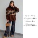 Удлиненный свитер в стиле Oversize со вставкой леопардового принта шоколад