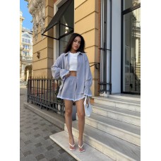 Костюм (рубашка с объемными рукавами+разрезами с боков+шорты-юбочка с карманами) серый-дымчатый