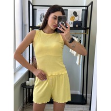 Трикотажный костюм (майка+шорты) лимон